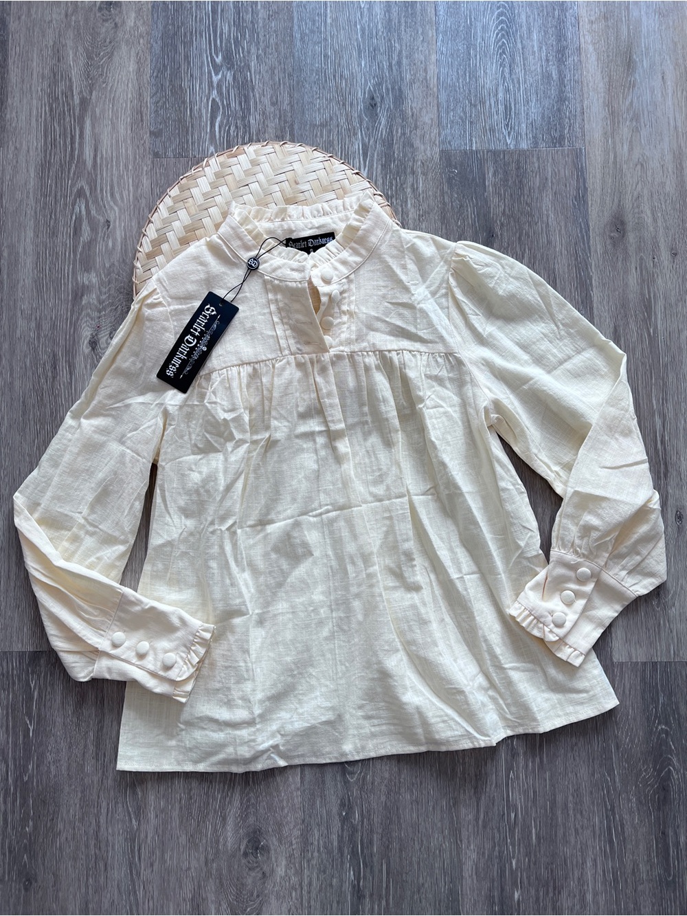 NWT Scarlet Darkness gothic cottagecore victorian cream blouse